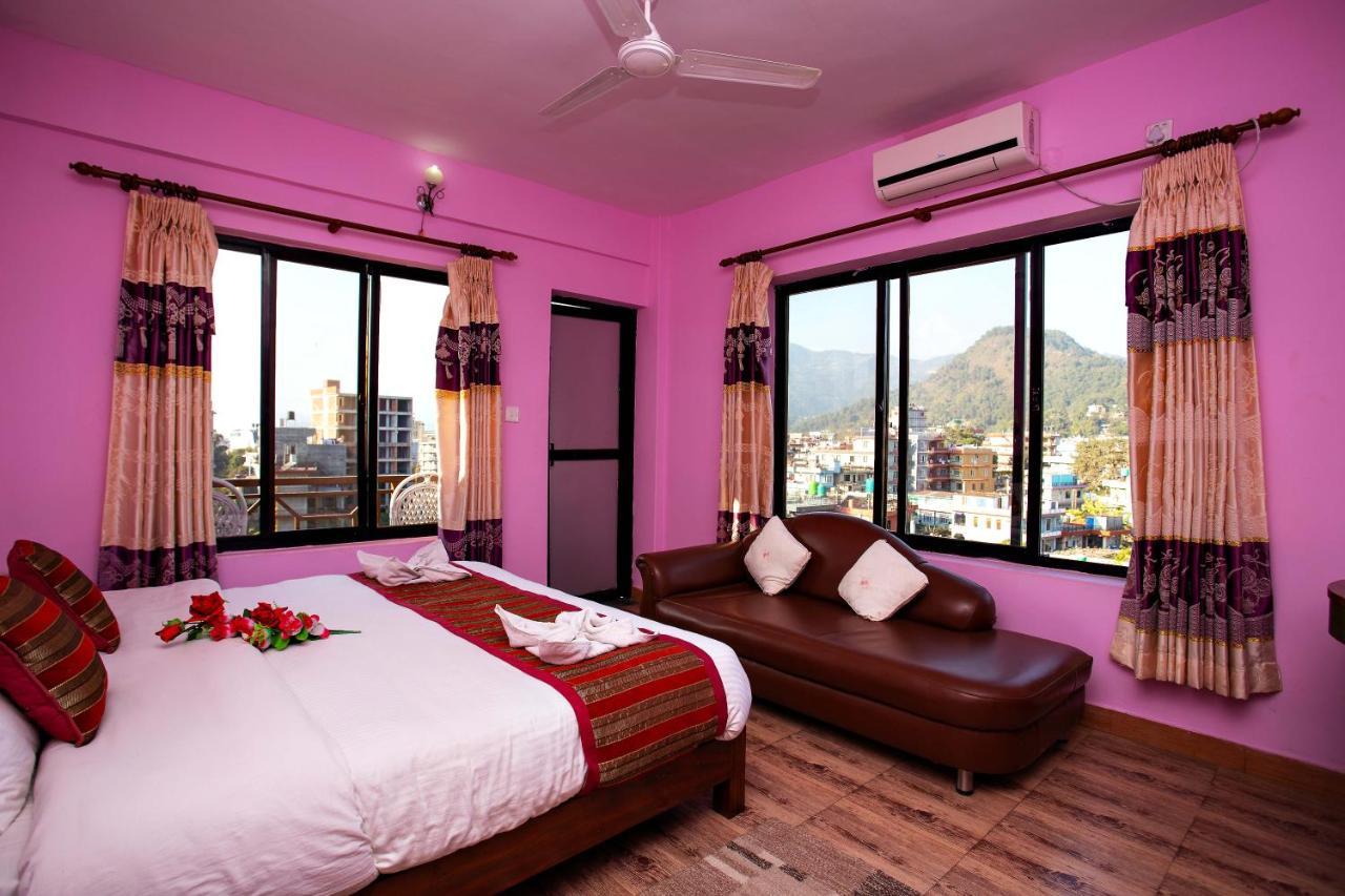 Hotel Orchid Pokhara Esterno foto