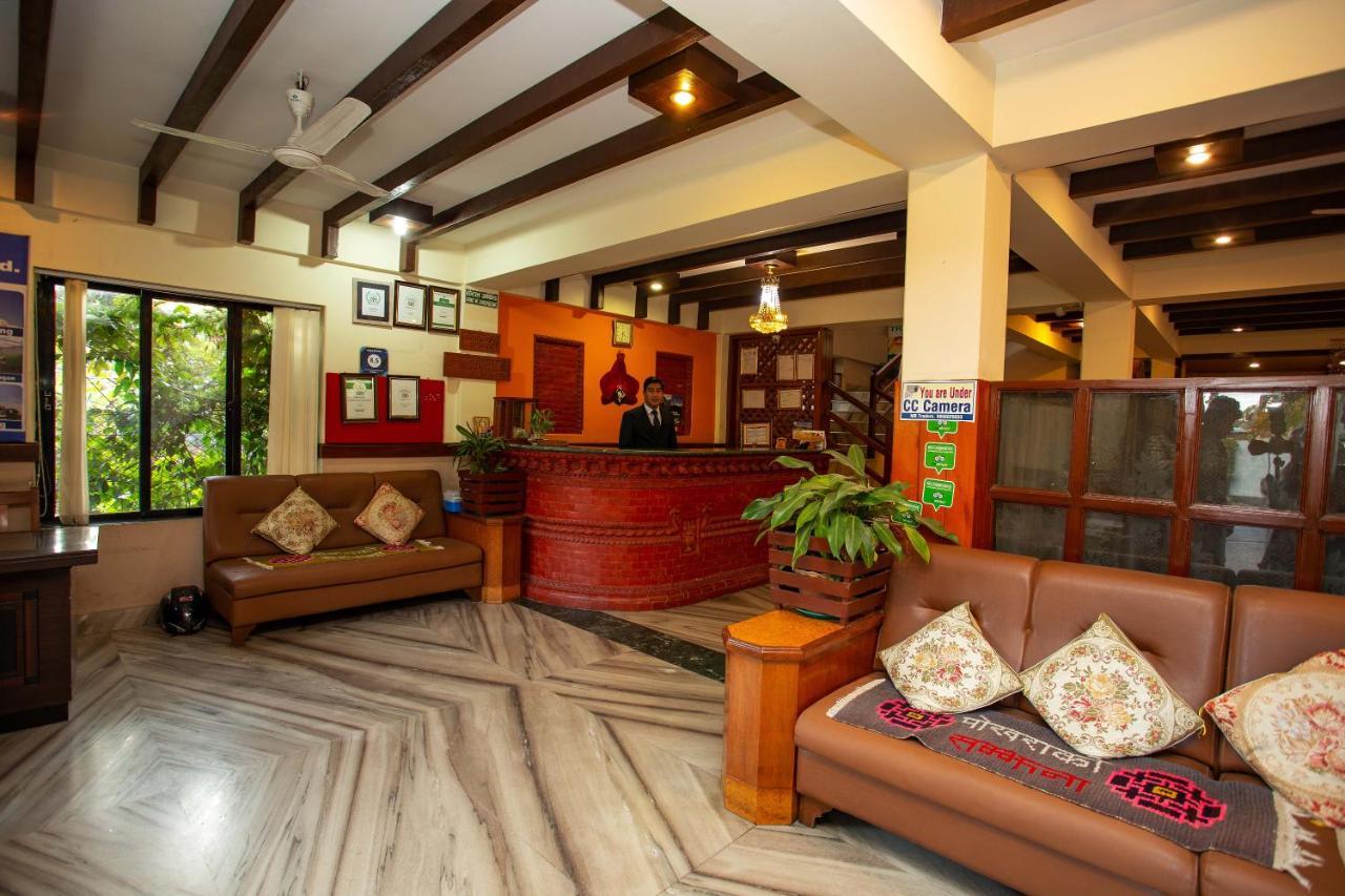 Hotel Orchid Pokhara Esterno foto