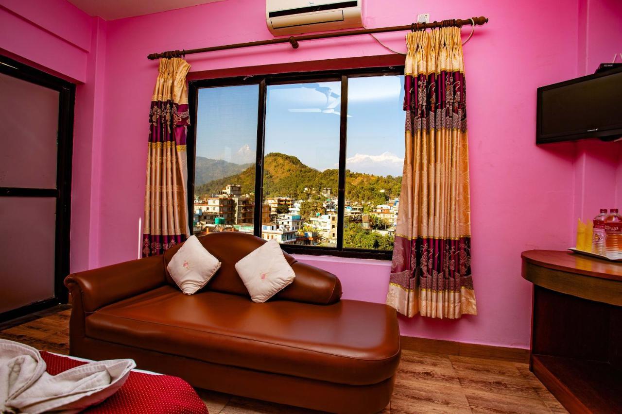 Hotel Orchid Pokhara Esterno foto