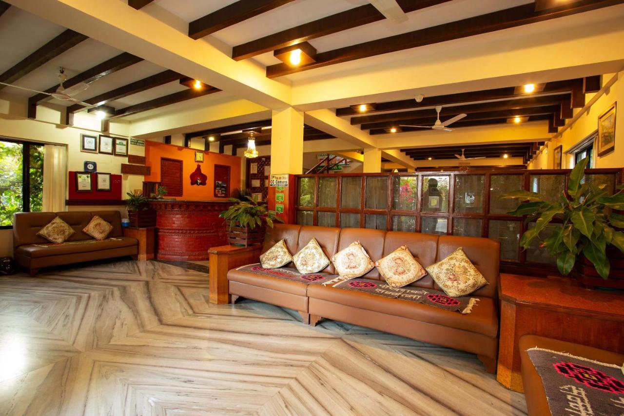Hotel Orchid Pokhara Esterno foto